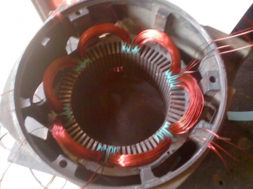 三相交流電機(jī)電樞受潮該怎么修理電機(jī)呢？